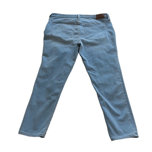 Madewell High-Rise Roadtripper Light Wash Supersoft Jeggings - Size 33 - Picture 3 of 13